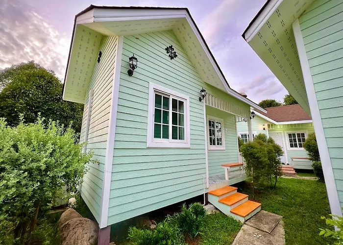 Akantuka Homestay